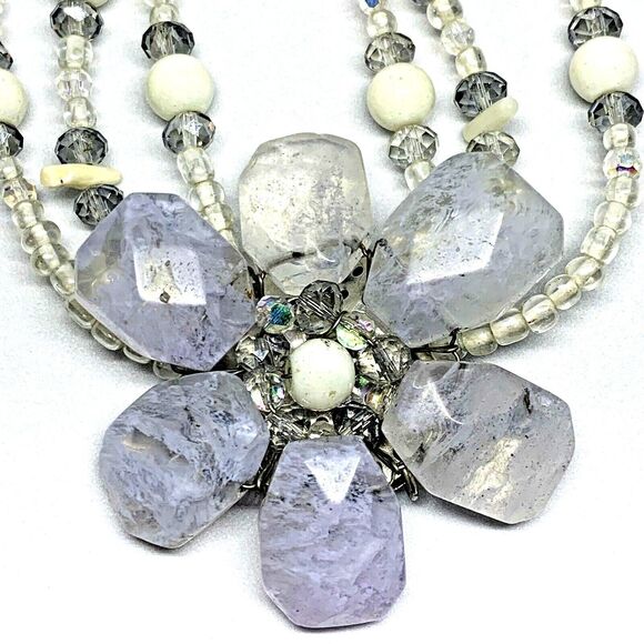 Crystal Quartz Healing Creativity White Flower Necklace Heavy 18in Chain Bridal - Picture 3 of 7